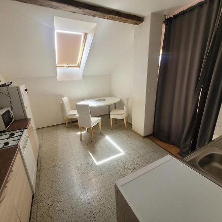 Apartments Zizkov B ปราก ภายนอก รูปภาพ